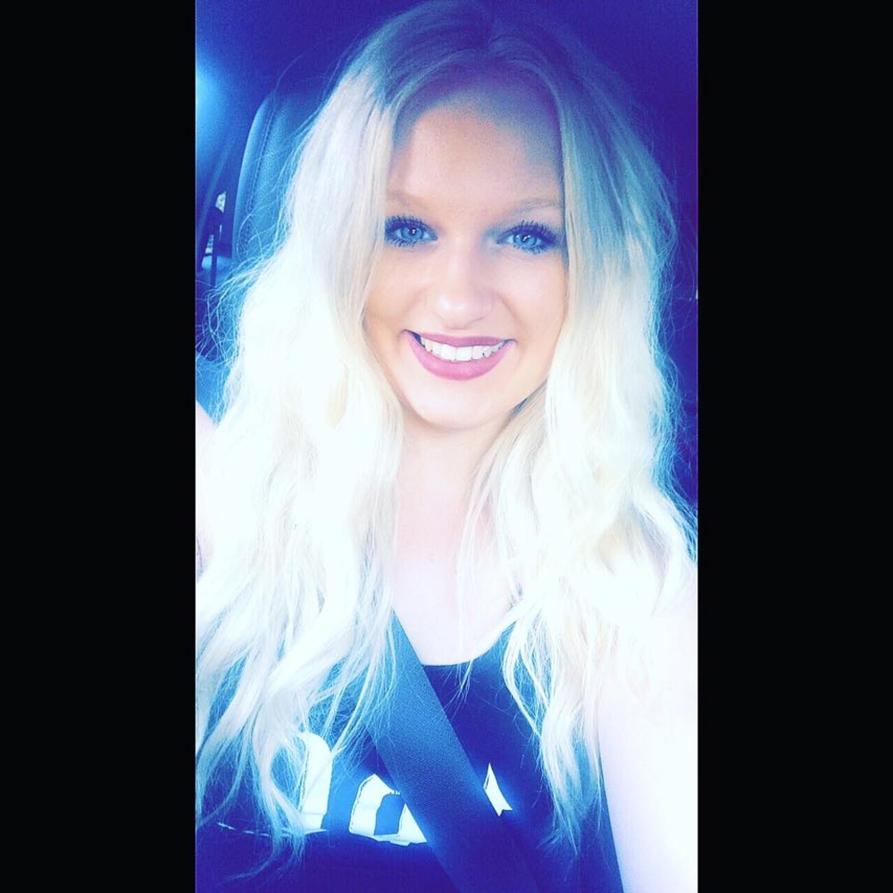 Meet your Posher, Makayla